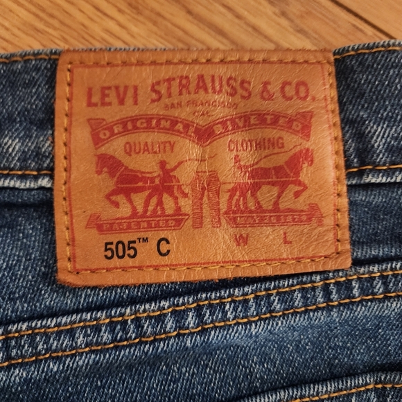 Levi's Jeans- *Read Description* - Picture 7 of 11